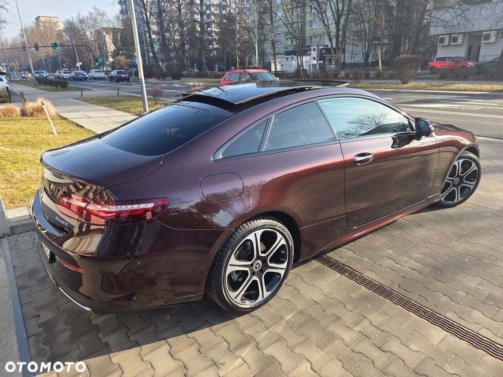 Mercedes-Benz Klasa E 200 4-Matic 9G-TRONIC - 6