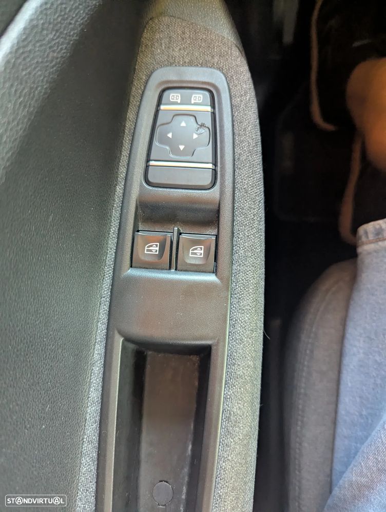 Renault Zoe (c/ Bateria) Intens 50 - 9