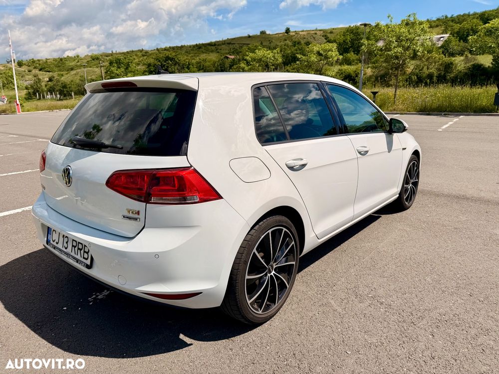 Volkswagen Golf 1.6 TDI BlueMotion Comfortline - 6