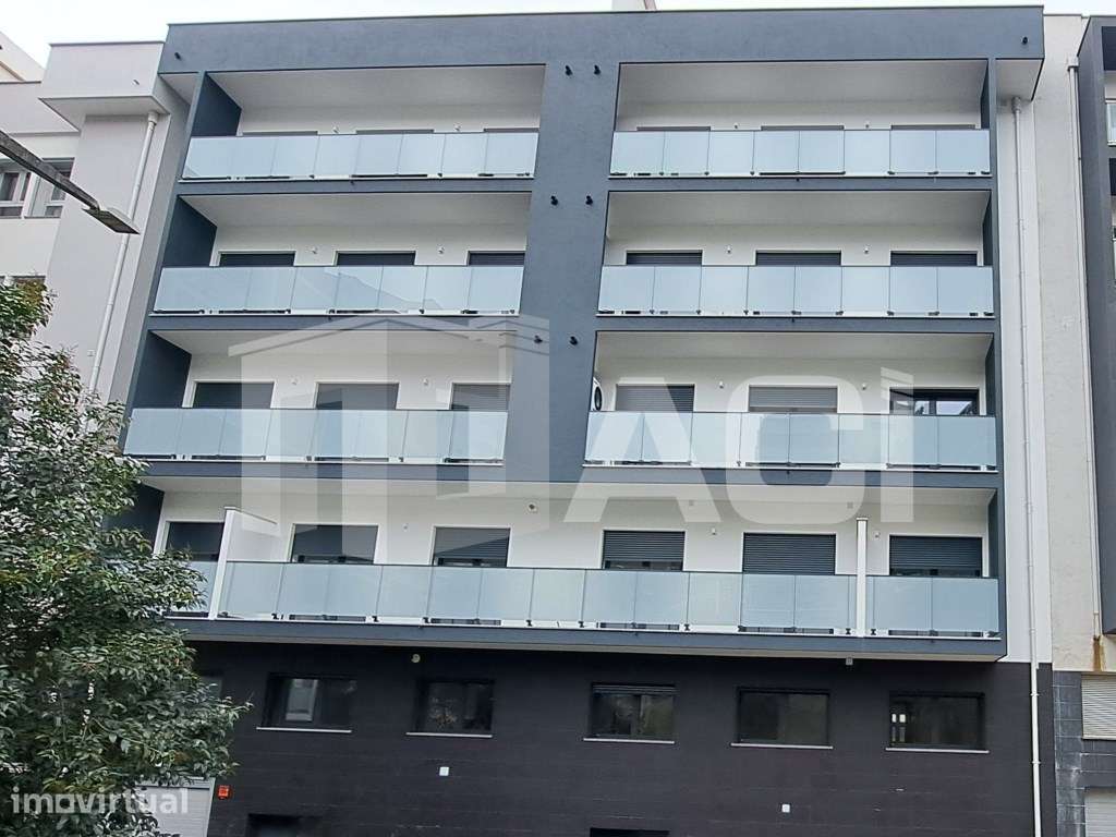 APARTAMENTO NOVO T2- Próximo ao Hospital - Grande imagem: 2/13
