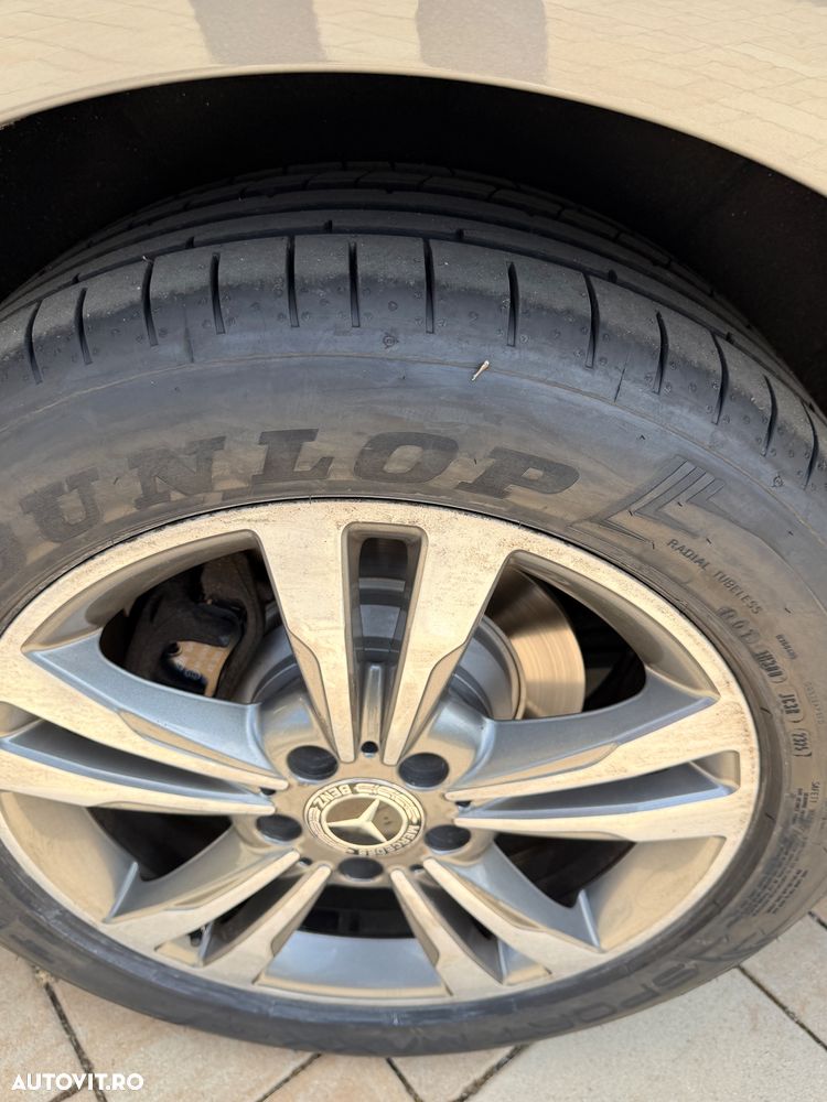 Mercedes-Benz V 220 d Lang 9G-TRONIC - 12