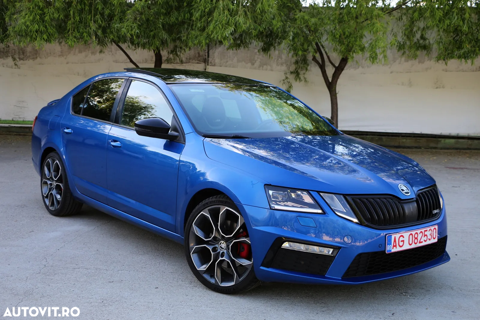 Skoda Octavia 2.0 TDI DSG RS - 3