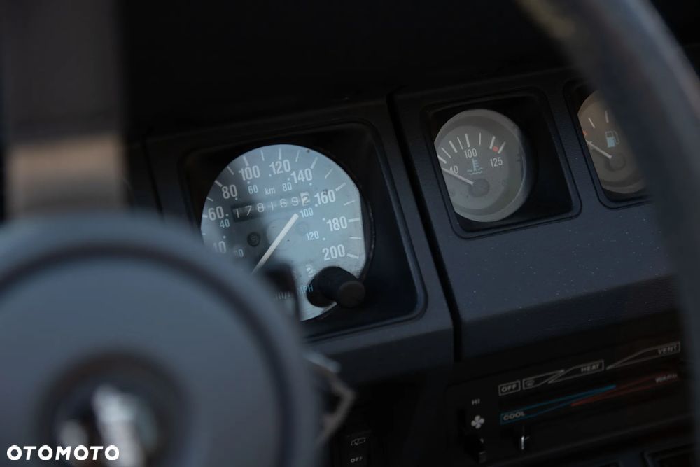 Jeep Wrangler 4.0 - 12