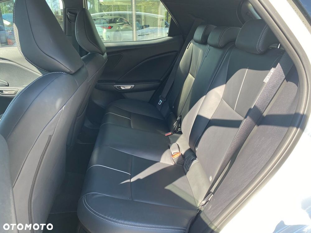 Lexus LBX 1.5 Hybrid Relax - 8