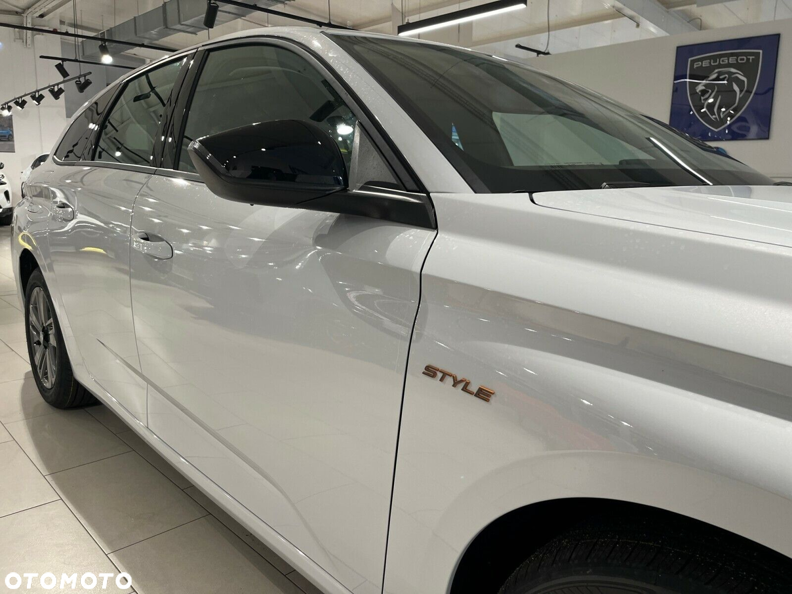 Peugeot 308 - 4