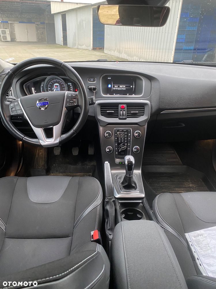 Volvo V40 D2 - 6