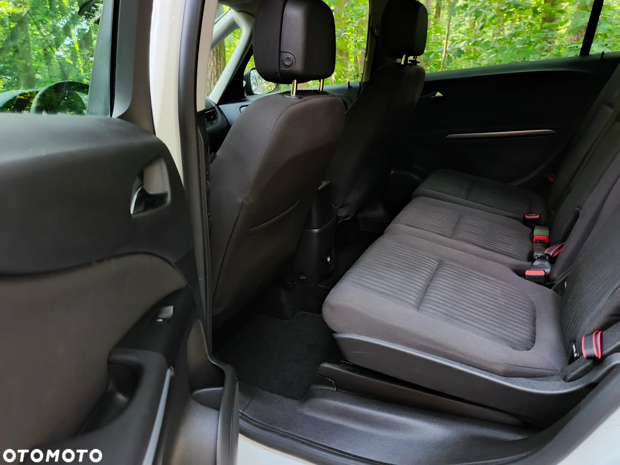Opel Zafira 2.0 CDTI Enjoy - 34