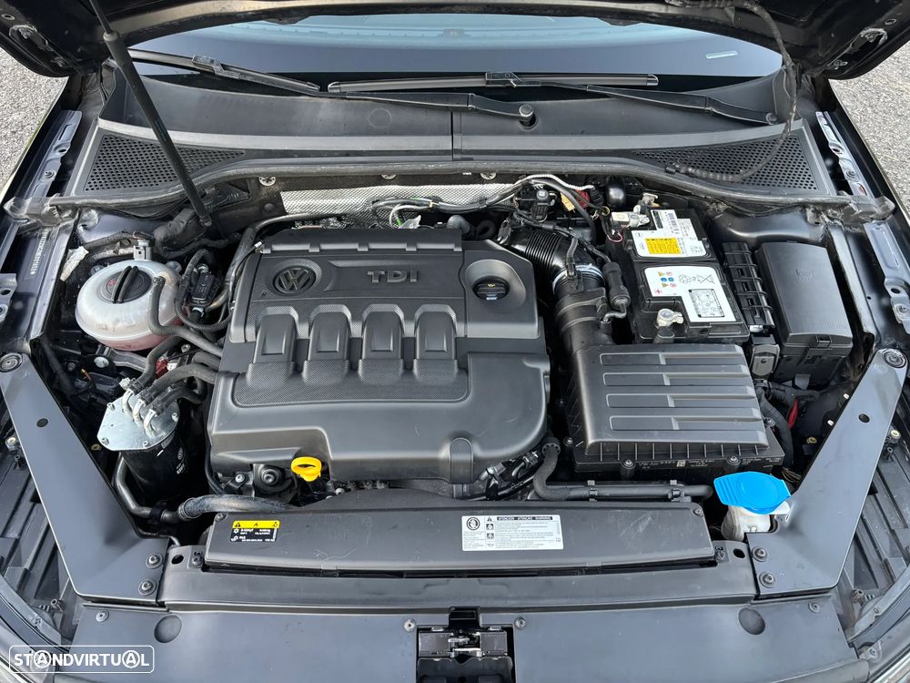 VW Passat 2.0 TDI Highline DSG - 10