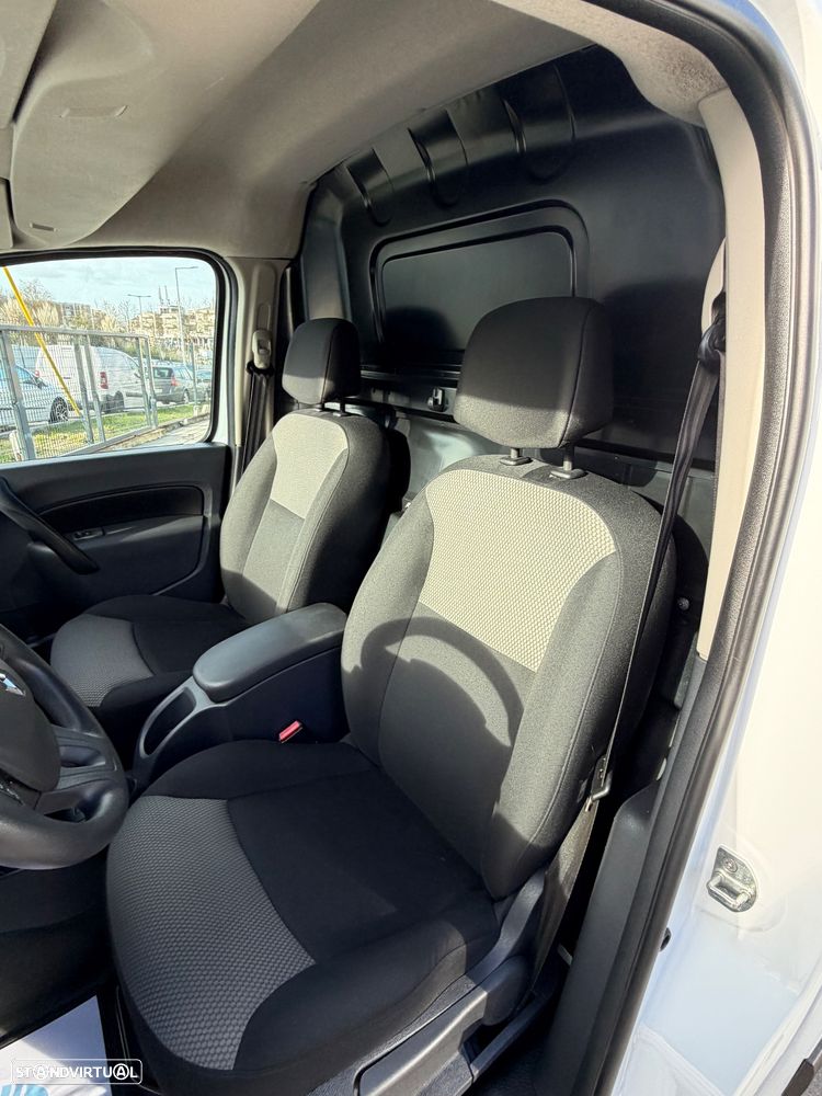 Renault kangoo e-tech electrique grand confort van - 18