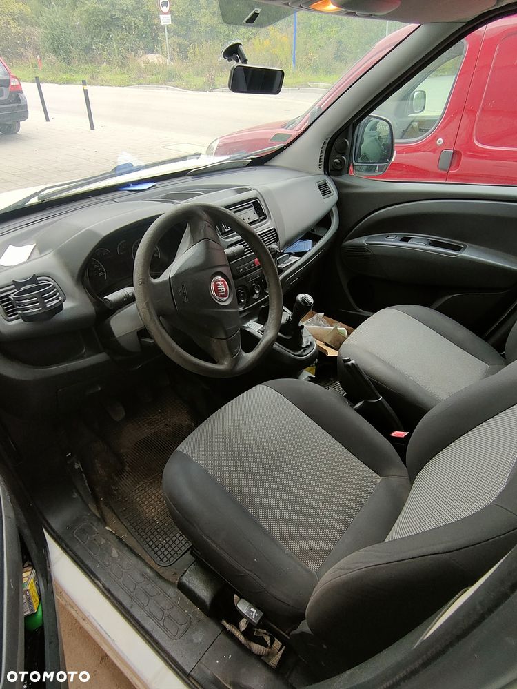 Fiat Doblo - 8