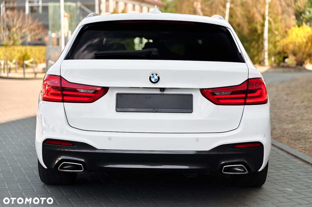 BMW Seria 5 520d xDrive M Sport sport - 14