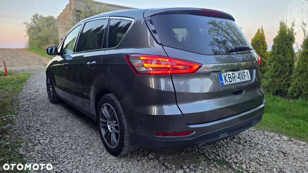 Ford S-Max 2.0 TDCi Titanium PowerShift - 16