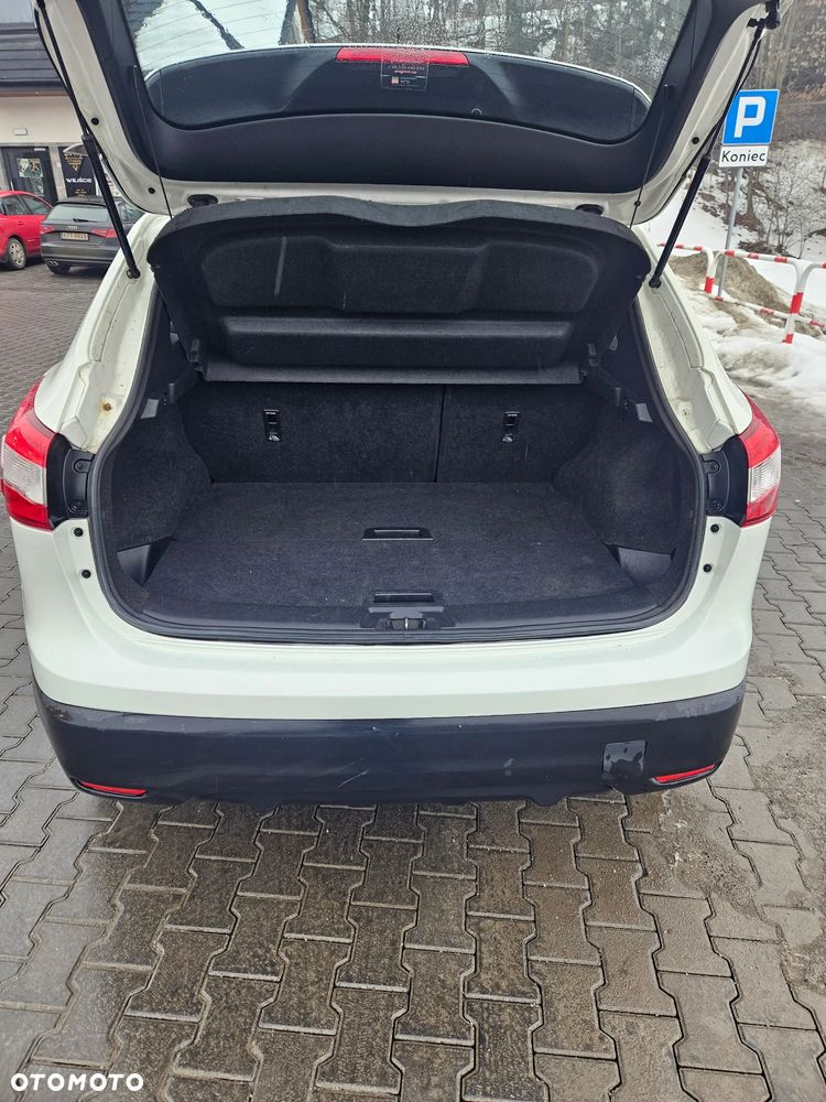 Nissan Qashqai 1.6 DCi 4x4 Visia EU6 - 16