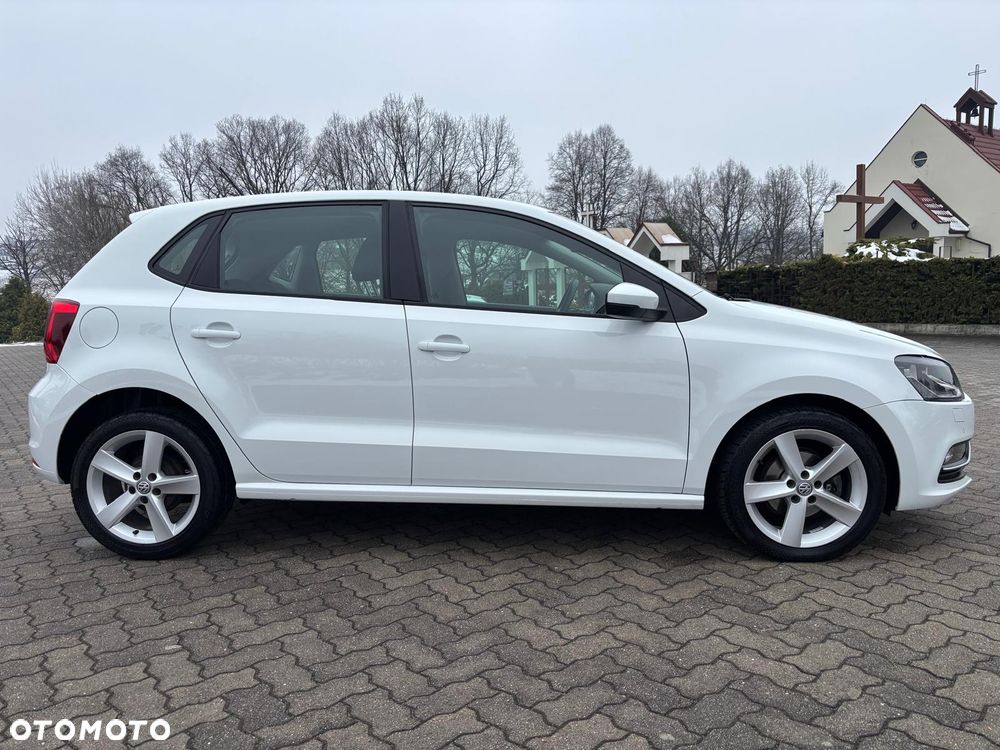 Volkswagen Polo 1.4 TDI Blue Motion Technology Lounge - 13