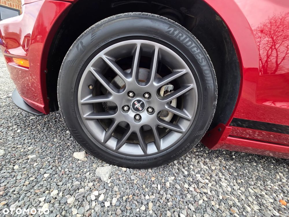 Ford Mustang 3.7 V6 Premium - 32