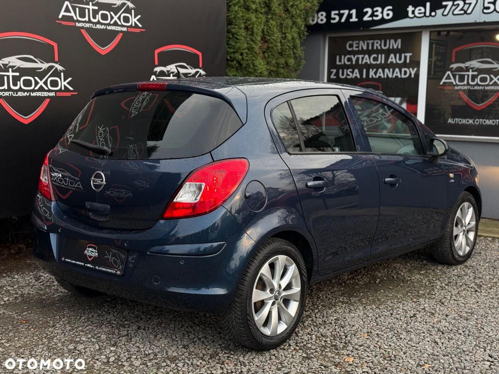 Opel Corsa 1.4 16V Active - 11