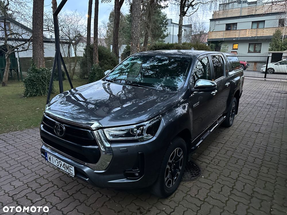Toyota Hilux - 5