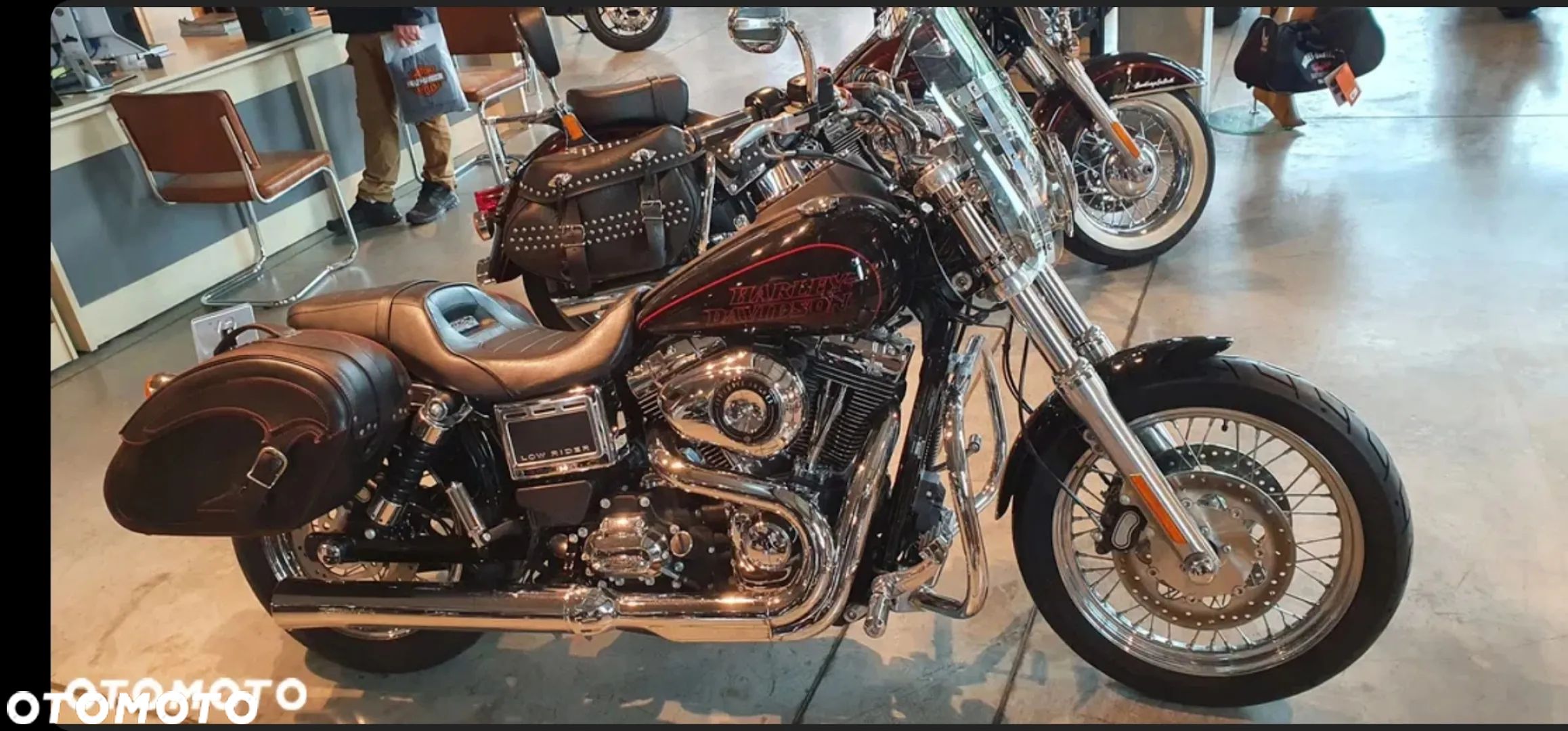Harley-Davidson Dyna Low Rider - 1