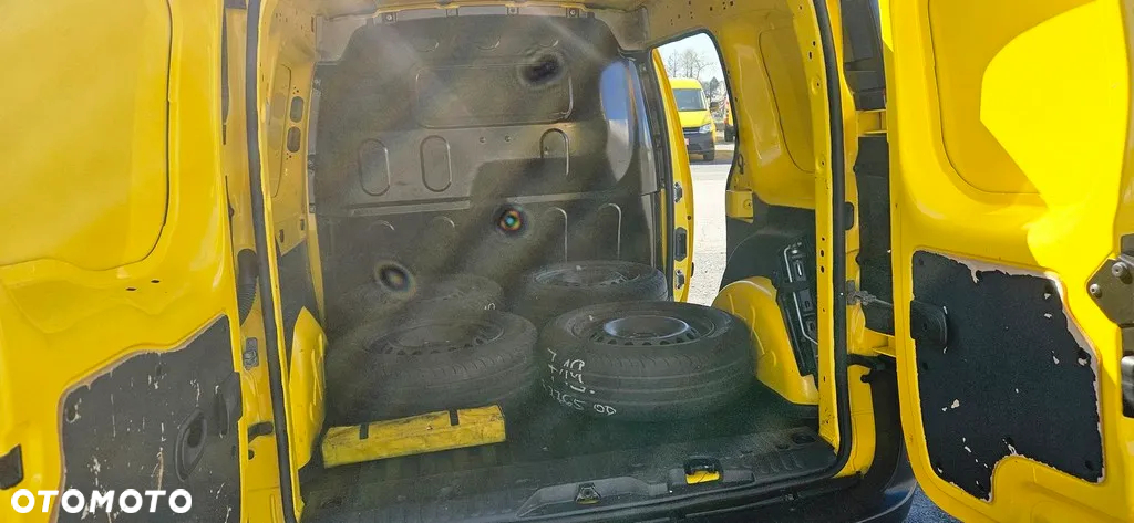 Renault KANGOO / DOSTAWCZY / 1.5 DCi / KLIMATYZACJA - 12