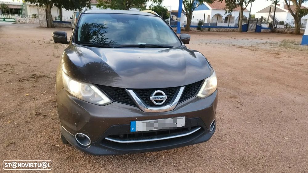 Nissan Qashqai - 1