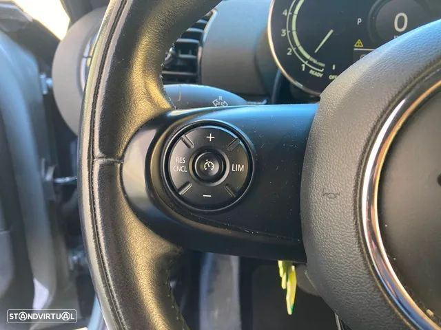 MINI Clubman Cooper Aut. Yours - 18
