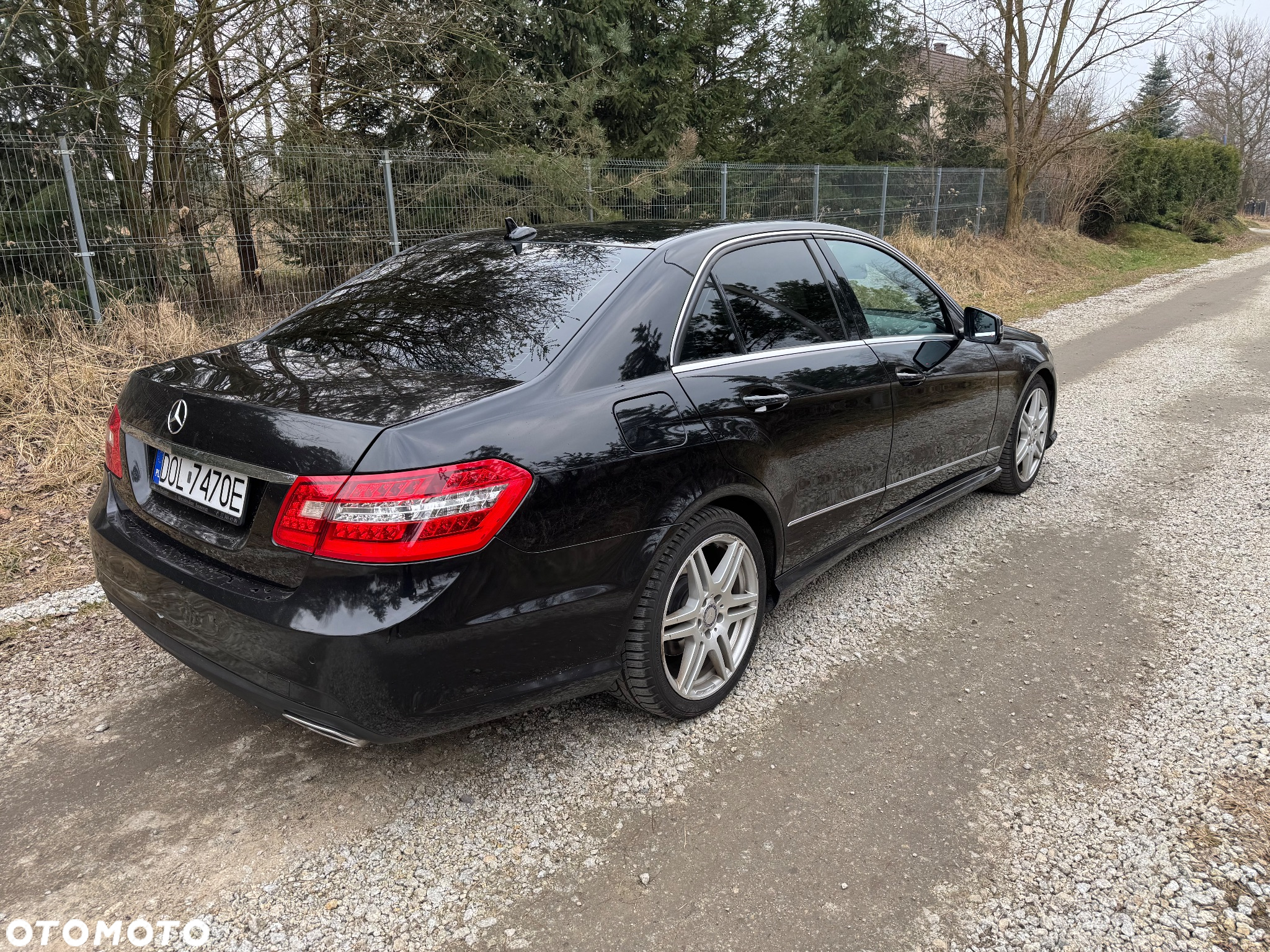 Mercedes-Benz Klasa E 350 CDI BlueEff Avantgarde - 3