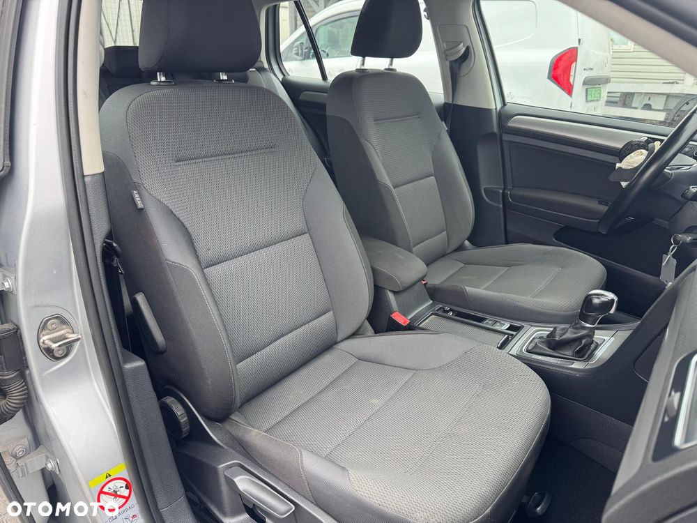 Volkswagen Golf 1.6 TDI DPF BlueMotion Technology DSG Comfortline - 16