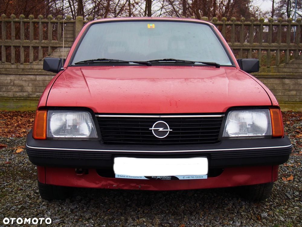 Opel Ascona 1.6 - 2