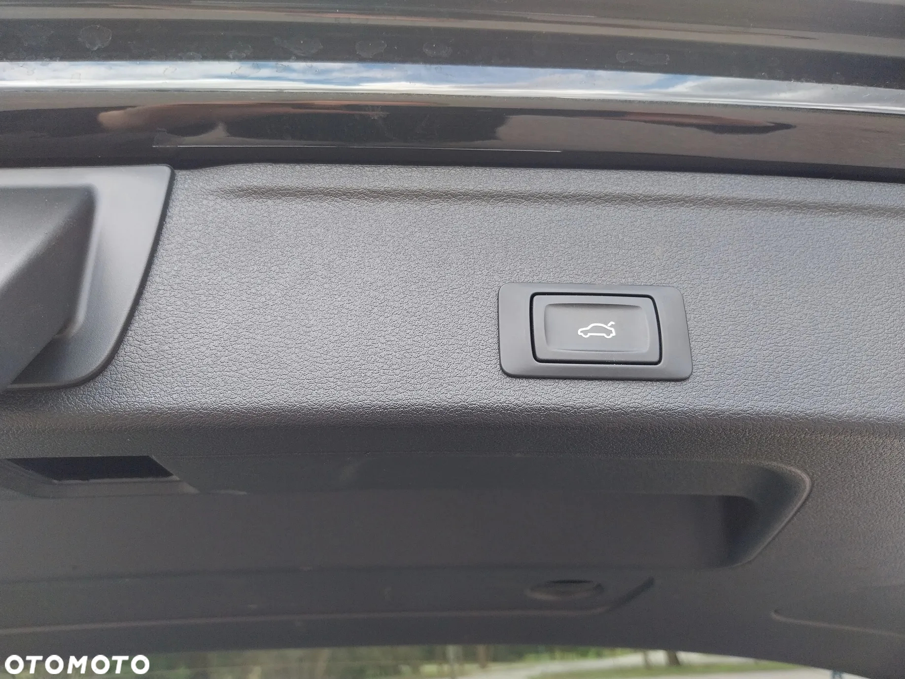 Audi A4 Avant 40 TDI S tronic S line - 16