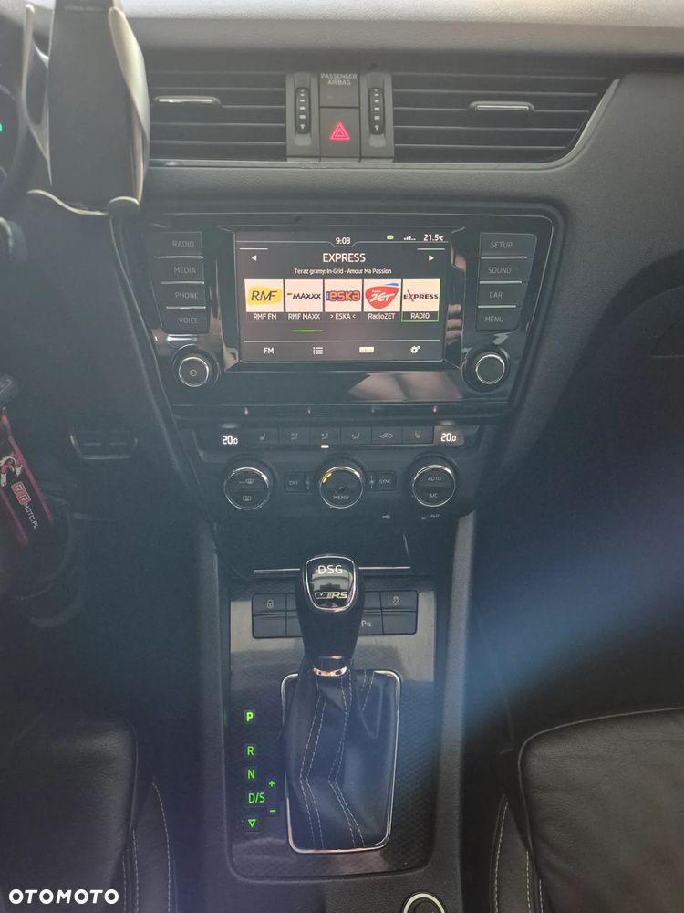 Skoda Octavia 2.0 TSI RS DSG - 9