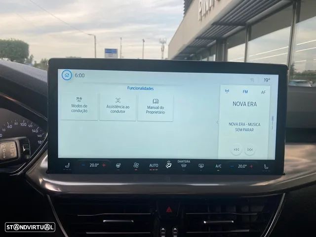 Ford Focus 1.0 EcoBoost Hybrid ACTIVE DESIGN - 26