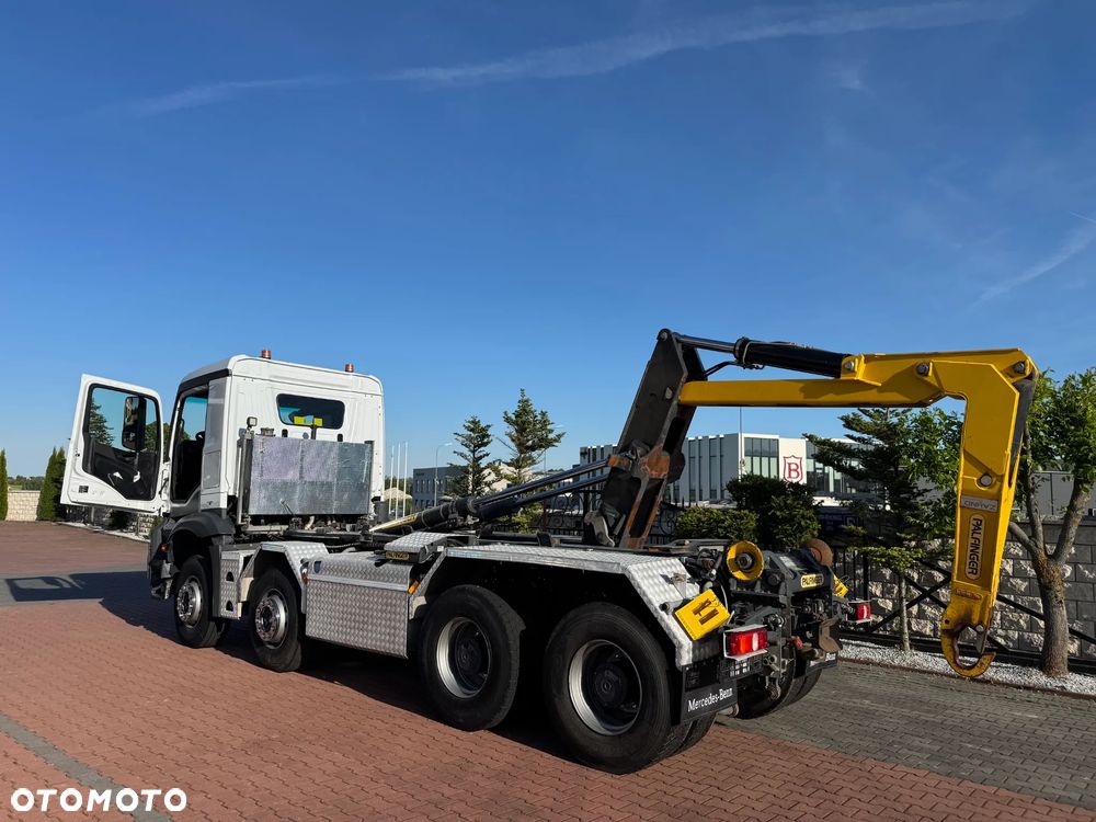 Mercedes-Benz Arocs 3251 - 18