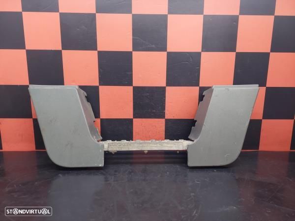 Degrau Cabine Tras Esquerdo Mitsubishi Canter (Fb7, Fb8, Fe7, Fe8) 7.G - 1