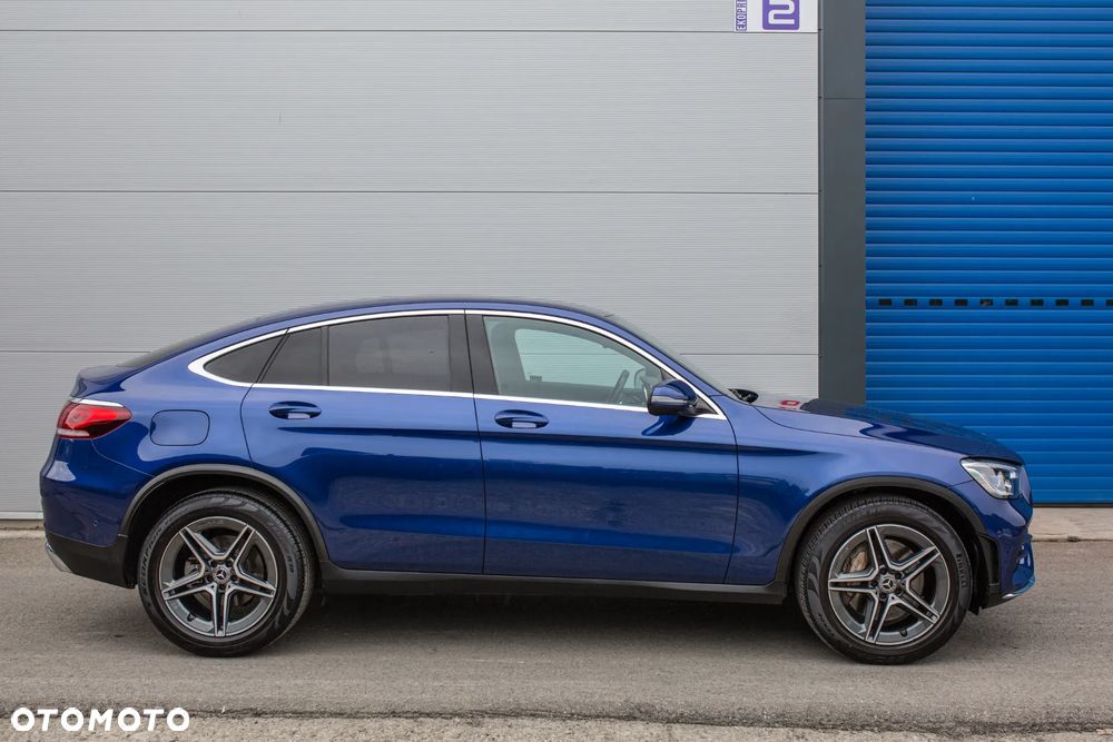 Mercedes-Benz GLC - 33