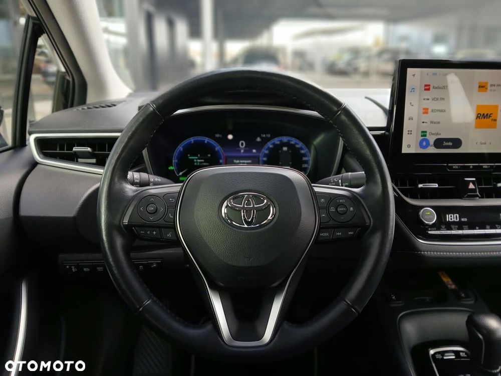 Toyota Corolla - 14