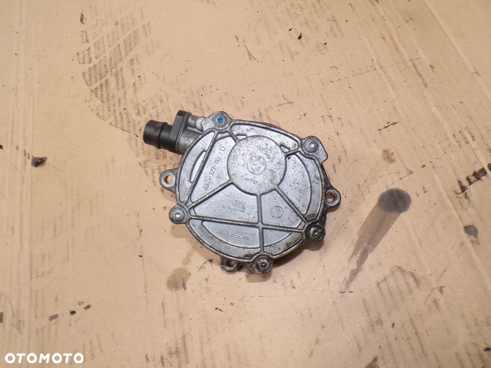 pompa vacum BMW N43B20 E90 E87 - 1