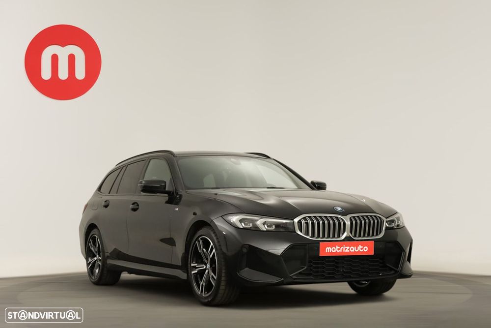 BMW 330 e Edição Desportiva M Auto - 1