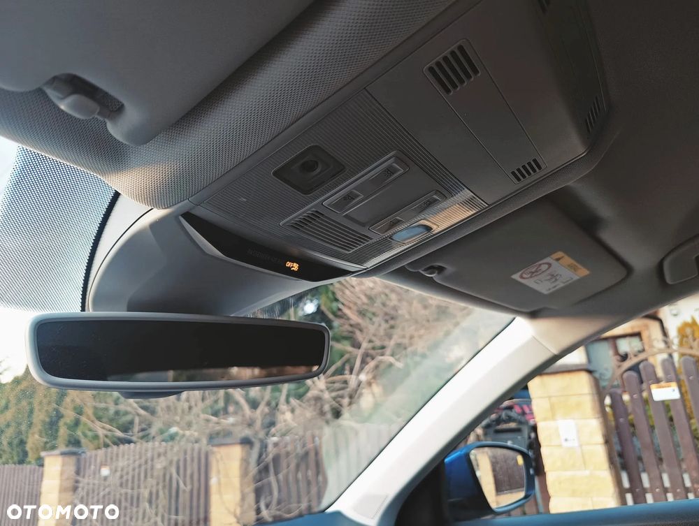 Volkswagen T-Roc 1.5 TSI ACT Premium - 39