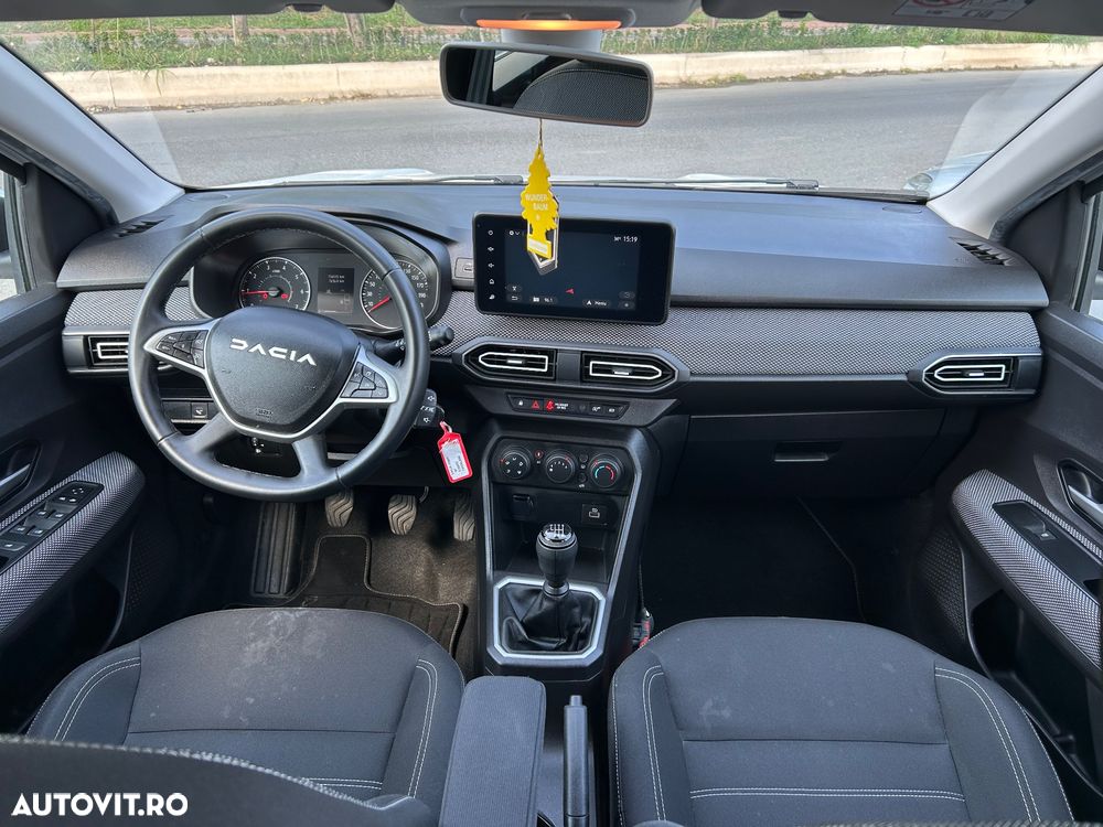 Dacia Jogger TCe 110 Expression - 9