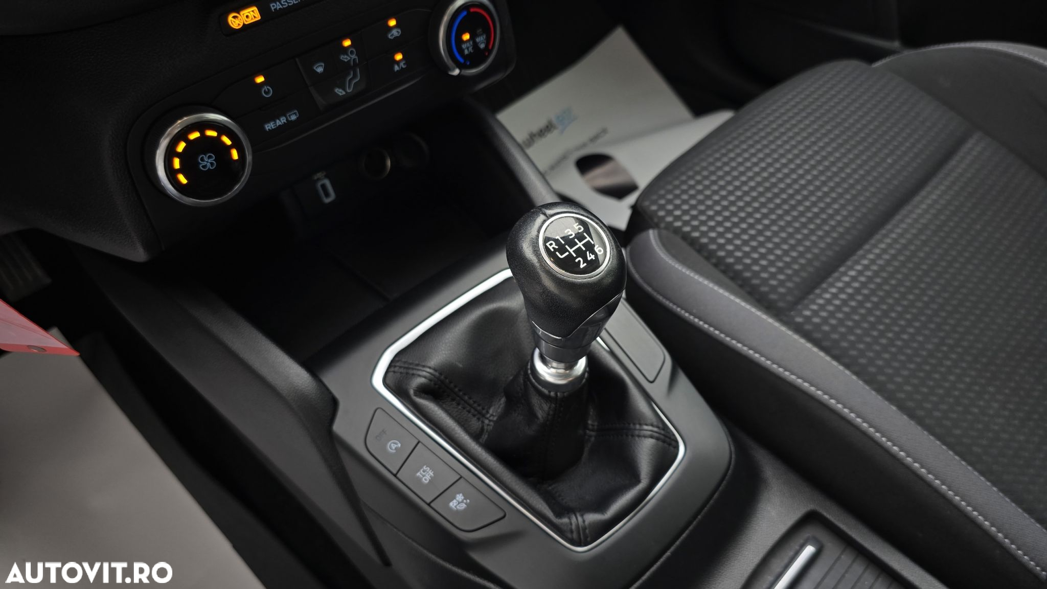 Ford Focus 1.5 EcoBlue Trend Edition - 17
