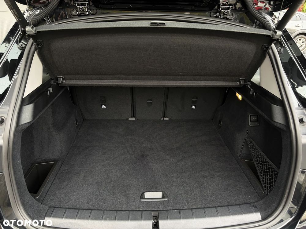 BMW X1 sDrive20d Advantage - 34