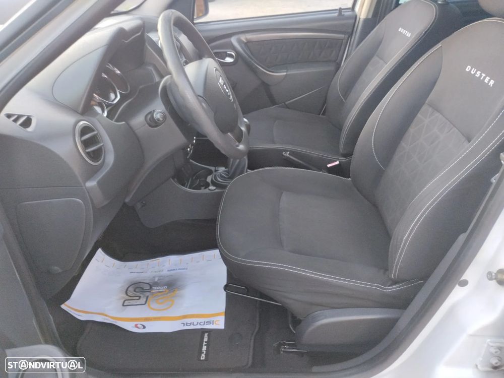 Dacia Duster 1.6 Tour Bi-Fuel - 8