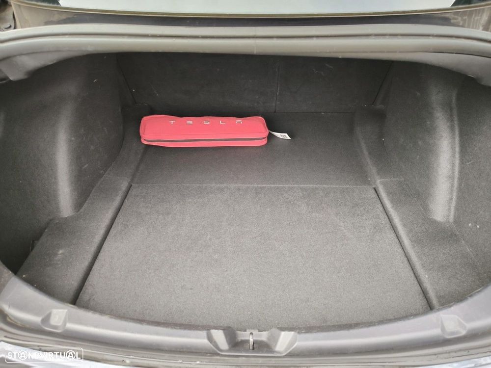 Tesla Model 3 Long Range Tração Integral - 16