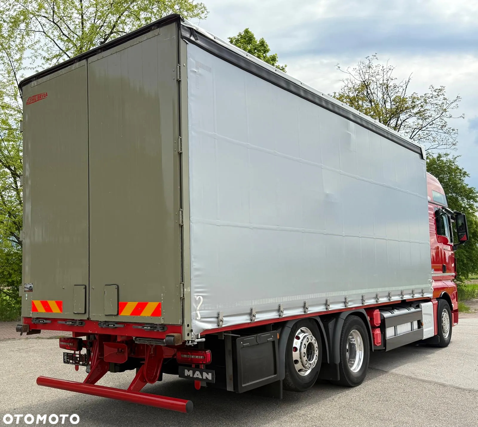 MAN TGX 26.500 / LIFT / 6X2 / KLIMA POSTOJOWA / 18PALET / E6 / FIRANKA / 18 TON ŁADOWNOŚĆ / WINDA / NISKI PRZEBIEG / JEDEN WŁAŚCICIEL / PODWIESZANA OŚ - 7