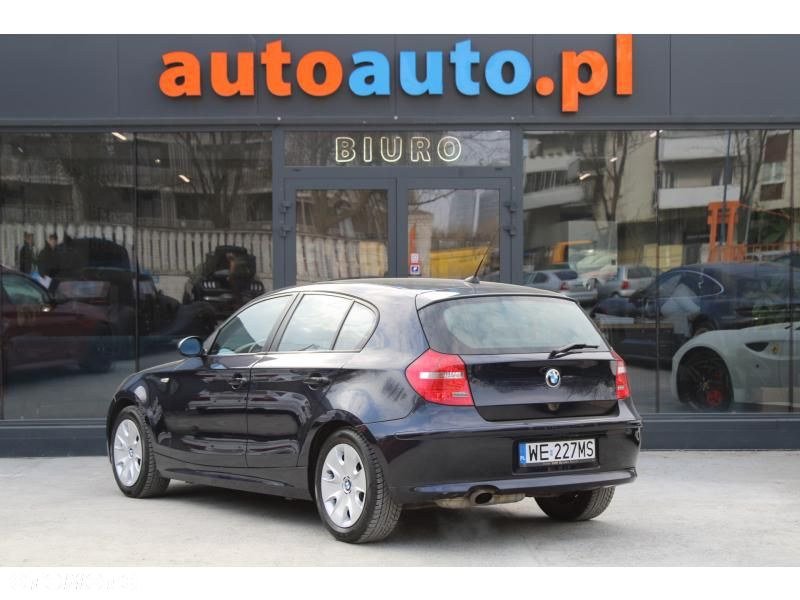 BMW Seria 1 116i - 4