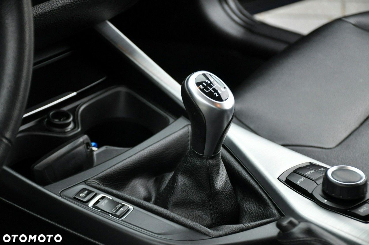 BMW Seria 1 - 35