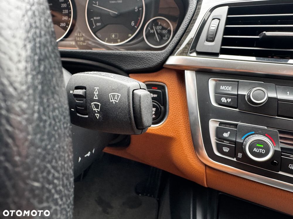 BMW Seria 3 320d Luxury Line EU6 - 19