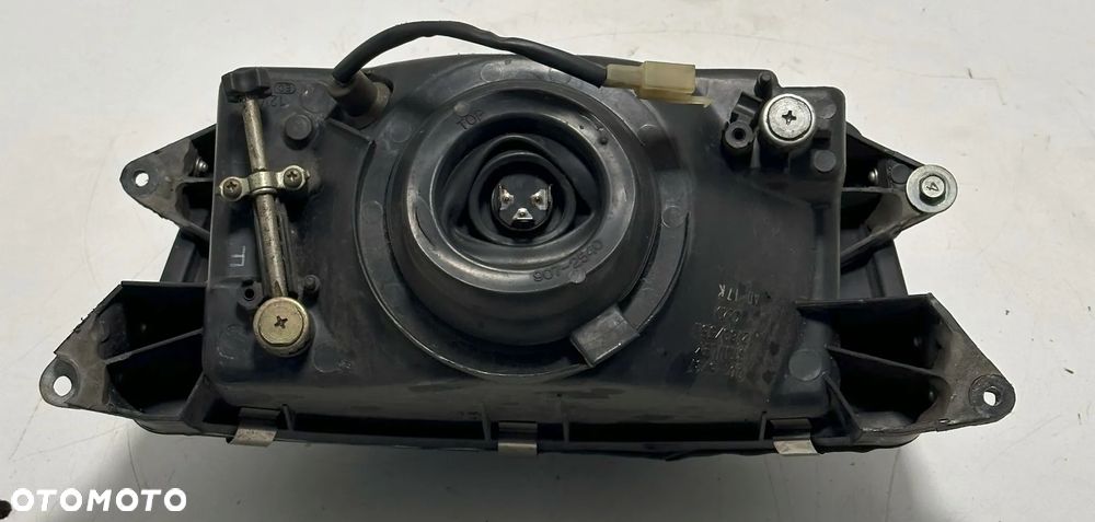 Kawasaki ZZR 1100 Reflektor Lampa Przód - 5