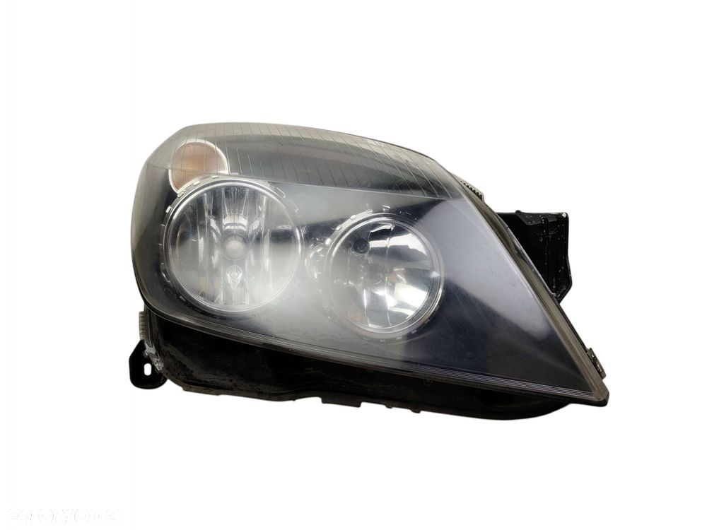 LAMPA REFLEKTOR PRAWY PRZÓD OPEL ASTRA H (04-06) EUROPA - 1