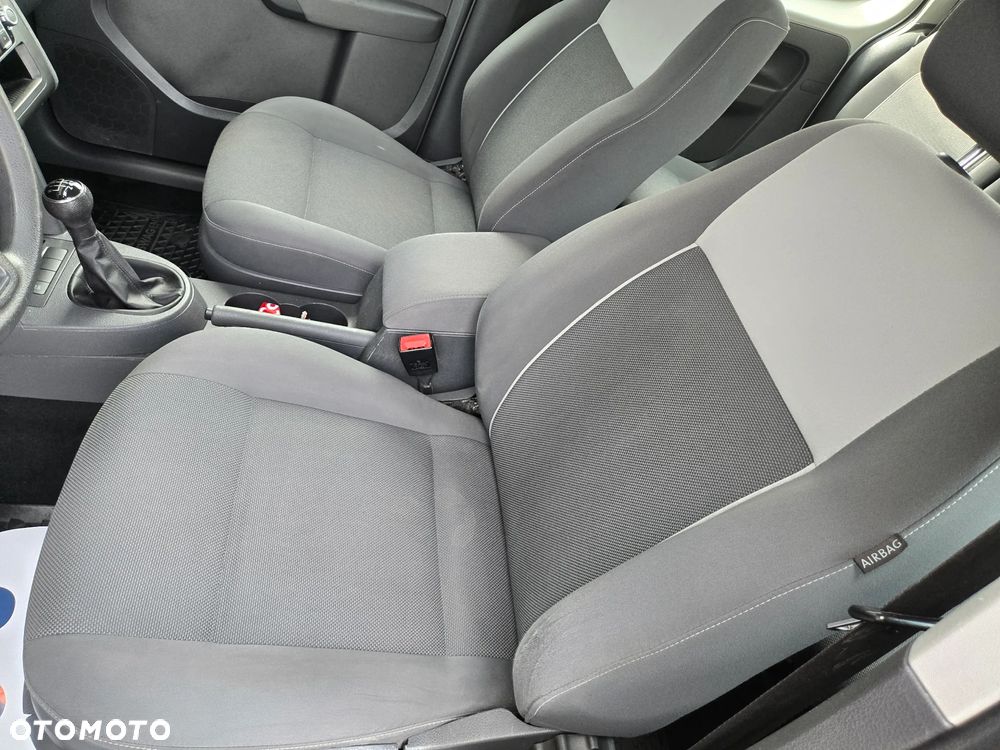 Volkswagen Caddy Comfortline - 24